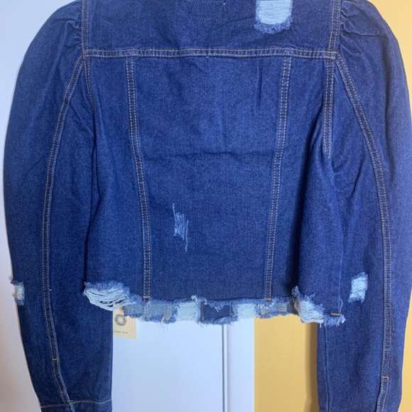 Jean jacket (Denim) puffy shoulder - Picture 2 of 3